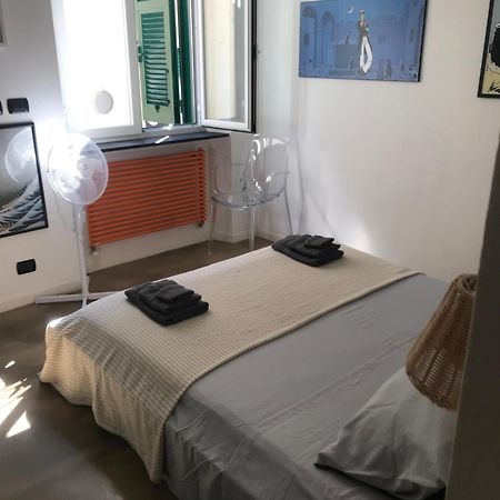La Casetta In Strada Nuova 热那亚 外观 照片